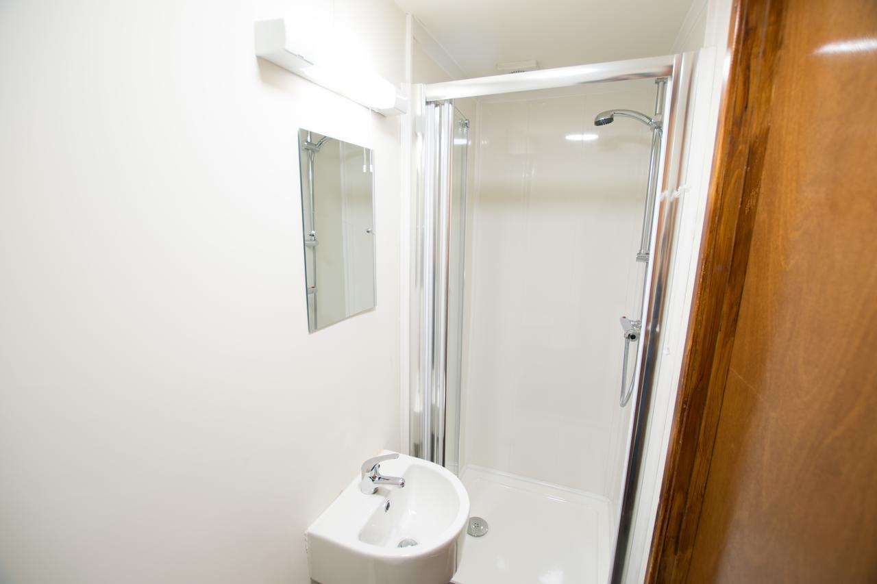The Abercorn Otel Daventry Dış mekan fotoğraf